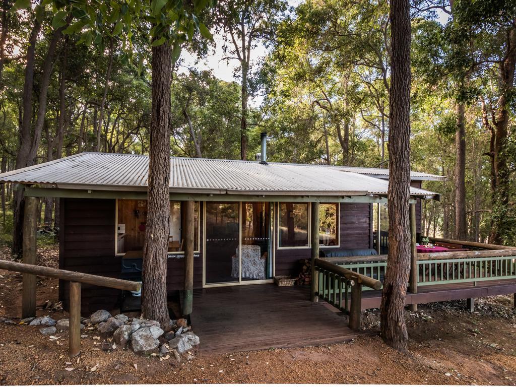 Balingup Heights Hilltop Forest Cottages المظهر الخارجي الصورة