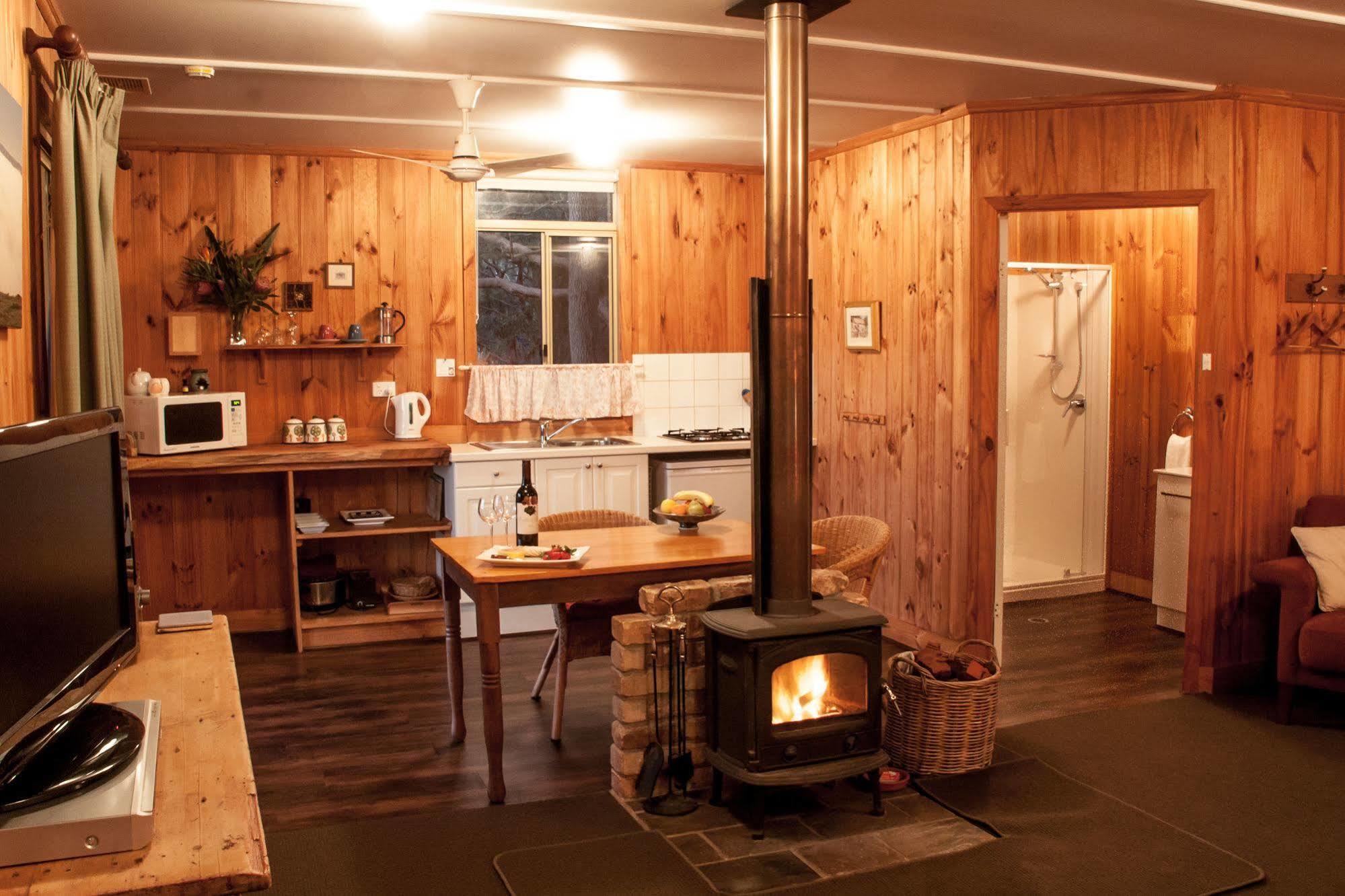 Balingup Heights Hilltop Forest Cottages المظهر الخارجي الصورة