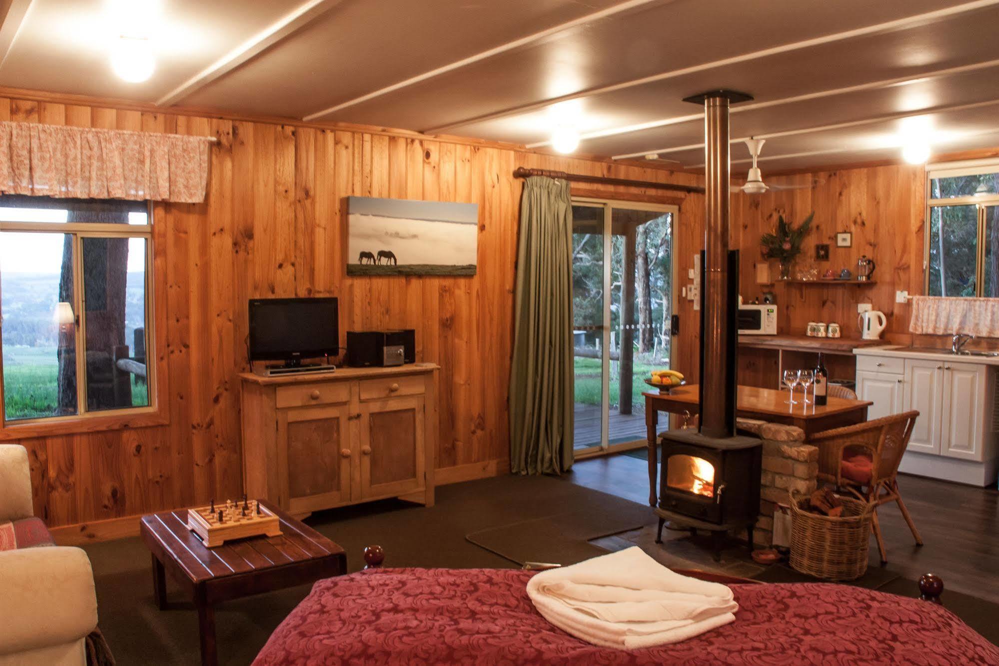 Balingup Heights Hilltop Forest Cottages المظهر الخارجي الصورة