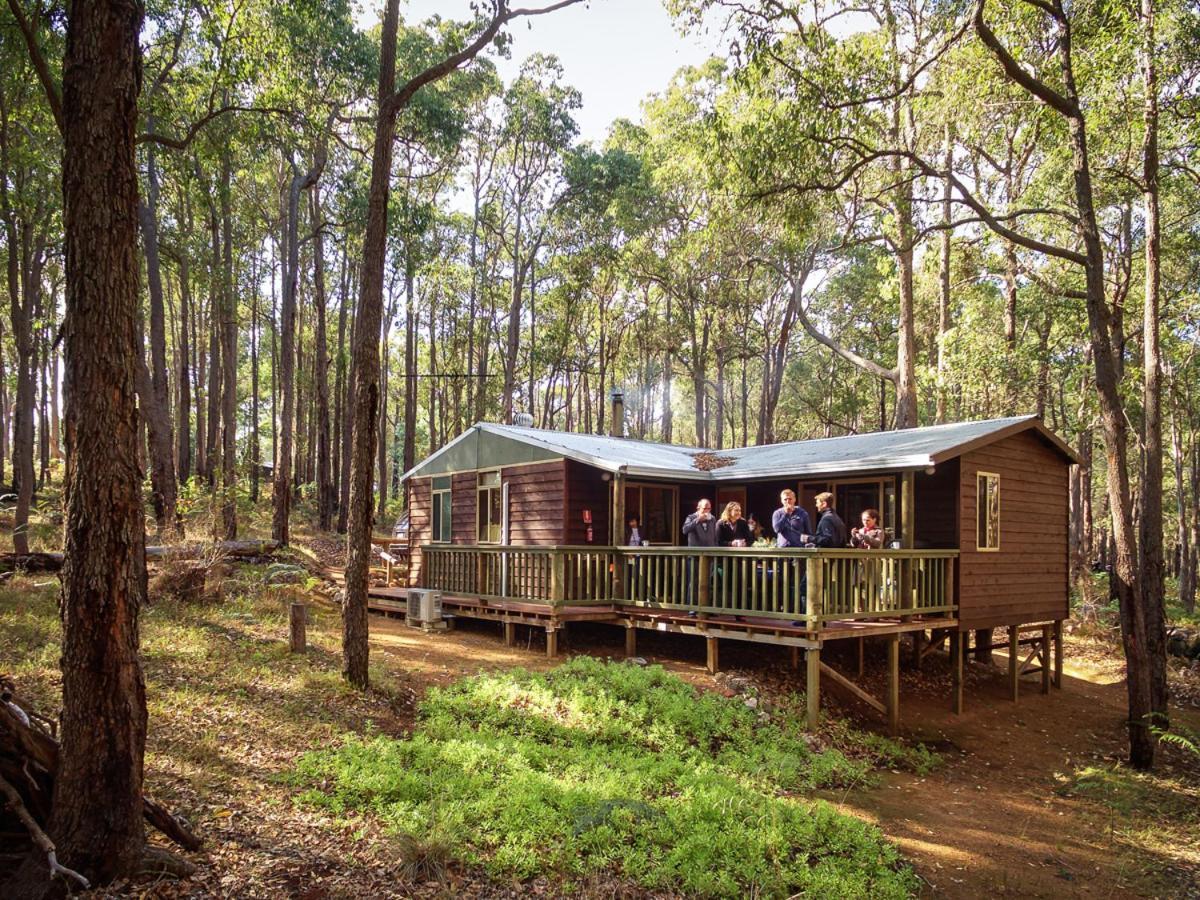 Balingup Heights Hilltop Forest Cottages المظهر الخارجي الصورة